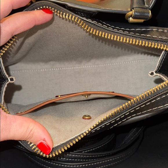 Coach Rogue 31 - Picture 4 of 7